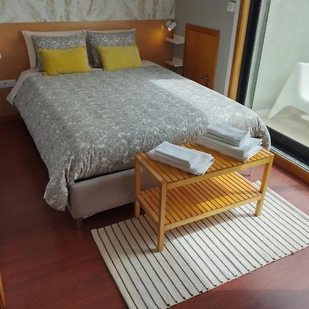 Top Floor Apartment With Sunny Balconies Porto Exterior photo